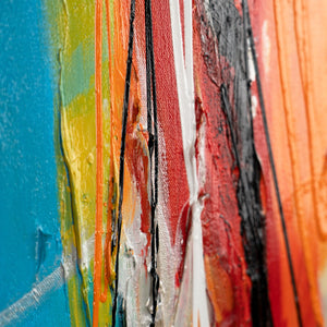 Nahaufnahme intensiver Acrylstruktur mit dynamischen Farbverläufen