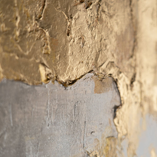 Nahaufnahme der goldenen Struktur in moderner Acrylmalerei