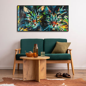 Abstraktes Katzenbild als Wanddeko im modernen Wohnzimmer