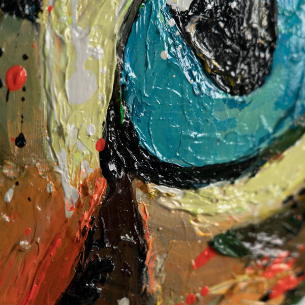  Nahaufnahme: Katzenauge in Blau mit pastoser Acrylfarbe