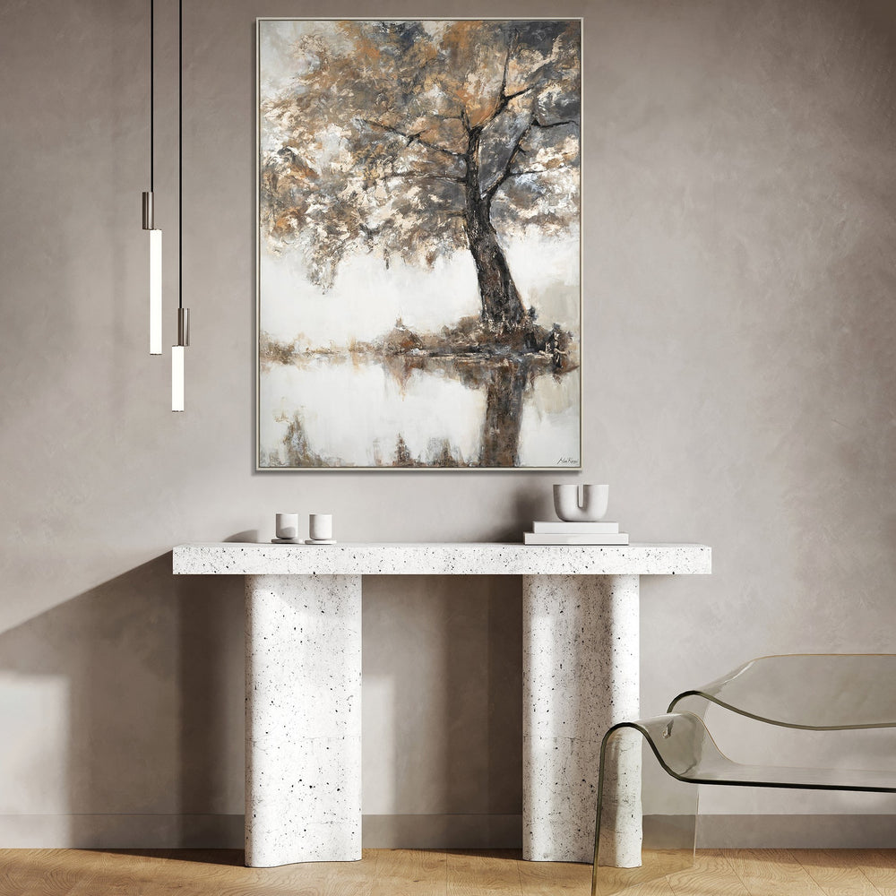 Bild über einem weißen Konsolentisch