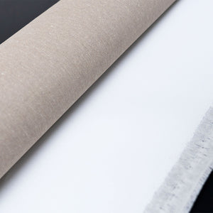 Weiße Leinwandrückseite mit robuster Acrylstruktur